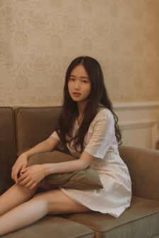 卿卿日常李薇真实身份